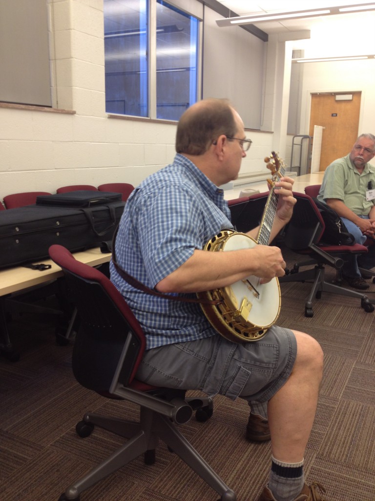 The Midwest Banjo Camp And Alan Munde | Matt Flinner